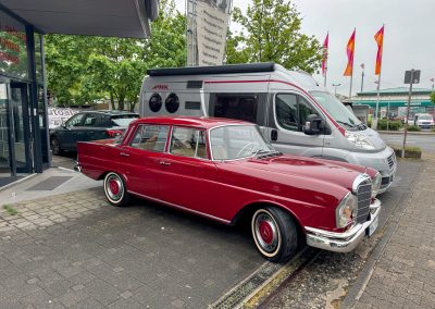 Mercedes 220 S